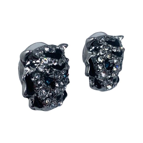 Betsey Johnson Snow Leopard Head Crystal Stud Earrings .5" Magical Creature - Picture 9 of 16